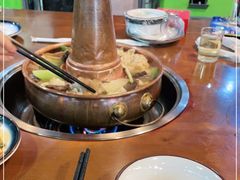 -岳记兴隆·青城腊排铜火锅(融创店)