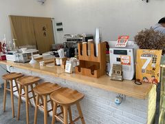 -禾康家蛋糕店
