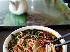 -吾穆勒蓬灰牛肉面·清真(北滨河中路店)