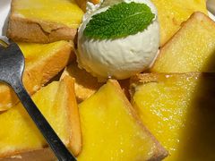 -西湖书堤(平湖八佰伴店)