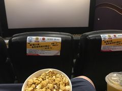 -武汉华夏国际影城(鲁广店)