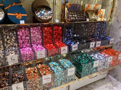 零售区-VENCHI 闻绮(北京国贸商城店)