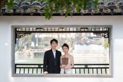 -雪中彩影婚纱摄影·微光艺术中心