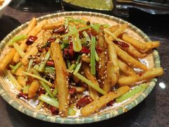 干煸土豆丝-刘胖子家常菜·蹄花焖藕(中央花园店)