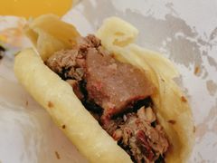灌肠肉火烧-闫家驴肉老店(华电一校店)