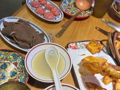 -洱火云南酸菜牛肉火锅(石景山当代商城店)