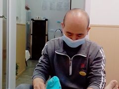 -郑远元专业修脚房(昌里东路店)