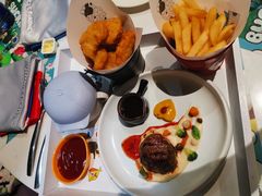 -水桶王国主题餐厅·聚会·生日派对·亲子活动·家庭套餐(亚龙湾希尔顿店)