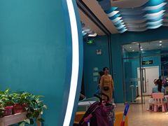 -Swim斯卫姆国际儿童游泳中心(红博中央公园店)