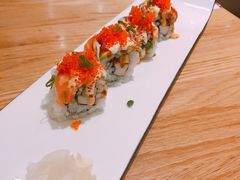 皇家牛油果卷-小句号·精致料理(江南环球港店)