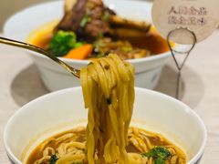 -康师傅私房牛肉面(马泉营奥莱店)