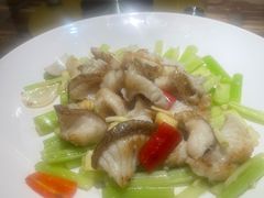 -大笑饭堂(甲子桥店)