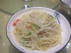 -钵家大院·地道湖北菜(江夏·大花岭店)