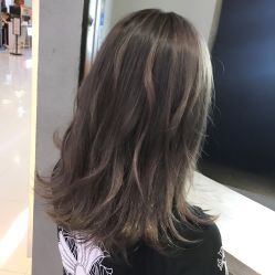 点击看大图 -愉己冥想·护发专门店