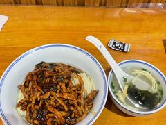 肉丝葱油拌面-君东记本帮面馆(天钥桥路店)
