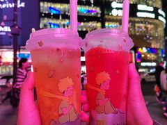 -奈雪的茶(湖滨银泰in77C区PRO店)