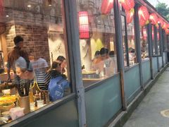 门面-王婆乔鲜鱼自助火锅(蜀汉路店)