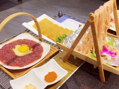 -重庆德庄火锅(体育中心店)
