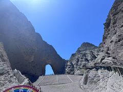 -阿图什天门景区