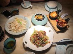 -佬麻雀·新湘菜(珠海金发购物中心店)