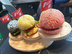 -DEEP·深美式餐吧(五棵松华熙LIVE店)