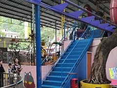 -顺德大良半月城游乐场