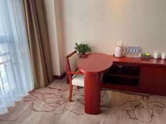 -兴芮温泉度假区