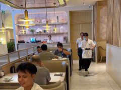-荷花亭·湖北融合菜(中商广场店)