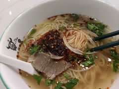 -伊北味·清真青海拉面村(延安路店)