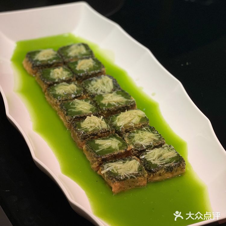 天趣自在,川菜传统与国际潮流的融合美味