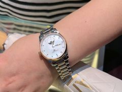 -亨得利钟表商店