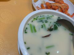 -鹏城人家海鲜酒家·23年老字号(较场尾店)