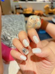 -手牵手美甲