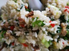 特色有咸肉菜饭-阿马土菜馆