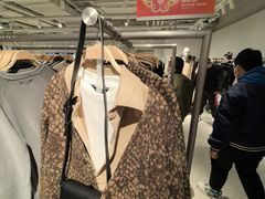 -URBAN REVIVO(北京斯普瑞斯奥特莱斯店)