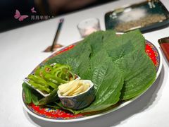 包肉菜拼盘-隐炉和牛烧肉店(群力店)