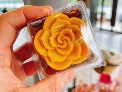 金沙流心奶黄月饼-星巴克(成都锦里店)