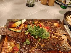 -蚝美人·生蚝海鲜烧烤(茶花园店)