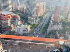 -上海龙之梦万丽酒店