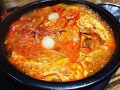 辣牛肉汤-吴草鸡爪오초닭발韩食堂(融恒盈嘉中心店)