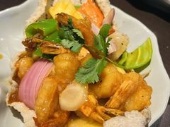 -大头虾越式风味餐厅(光明广场店)