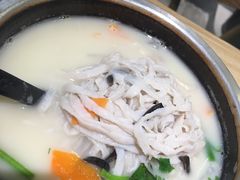 -渔米丰·广府鱼汤米线(光明广场店)
