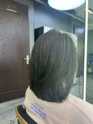 点击看大图 -藤野造型烫发染发