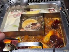 -味舵主重庆火锅(邓尉路店)