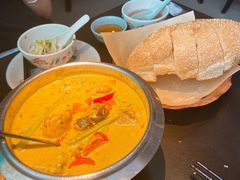 -大头虾越式风味餐厅(光明广场店)