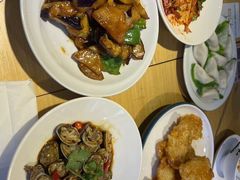 -关东小磨东北菜(上海长风大悦城店)