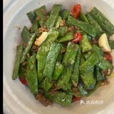苏州菜的必吃榜，16:30开门，店里已经好多人了