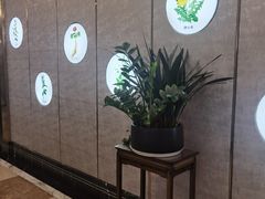 -颐而康·按摩·艾灸·足疗(武陵大道店)