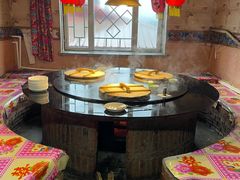 -鱼窝棚柴火铁锅炖(富山屯店)