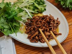 -圣夜东北菜烧烤·夜宵·小龙虾(胥江路店)